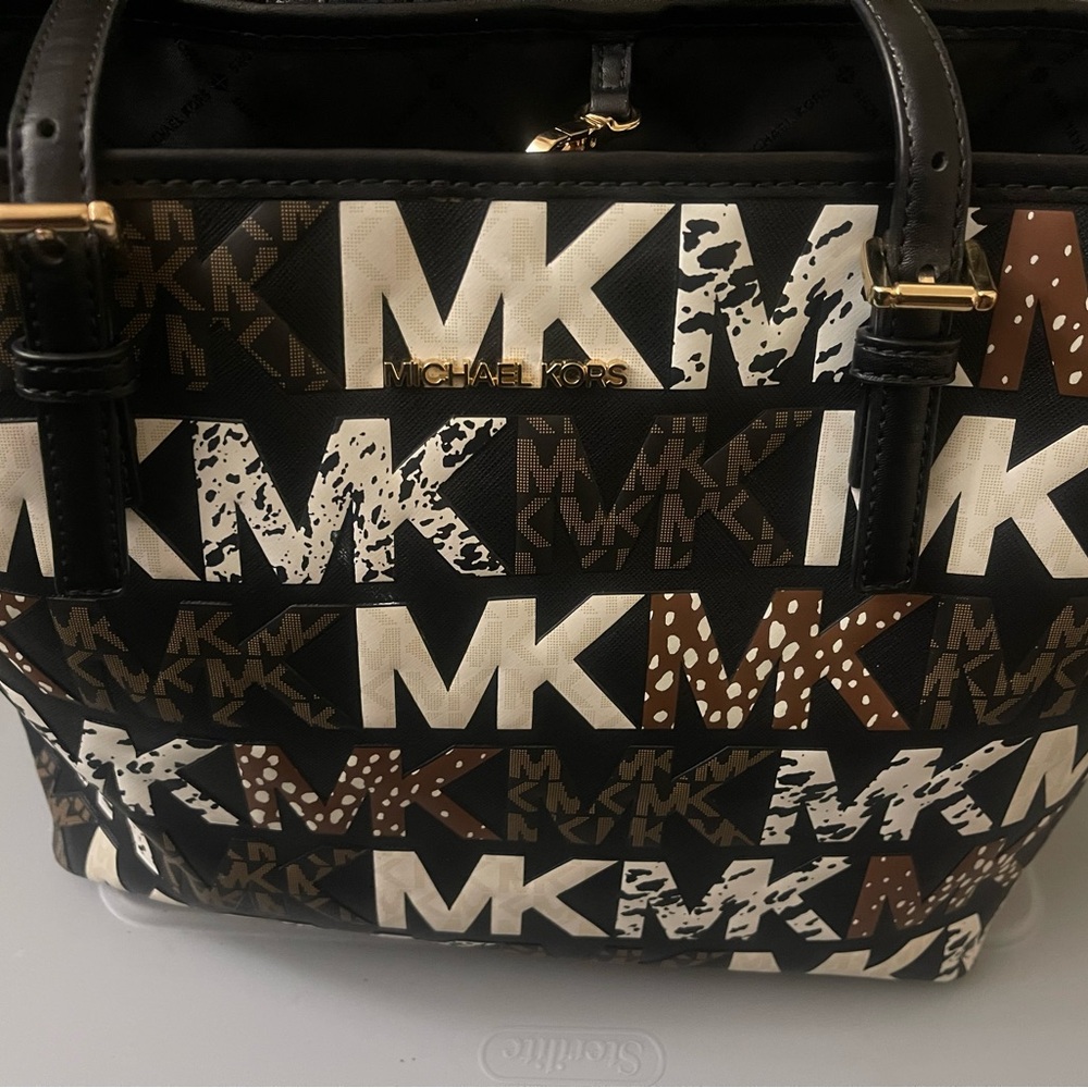Michael Kors Tote